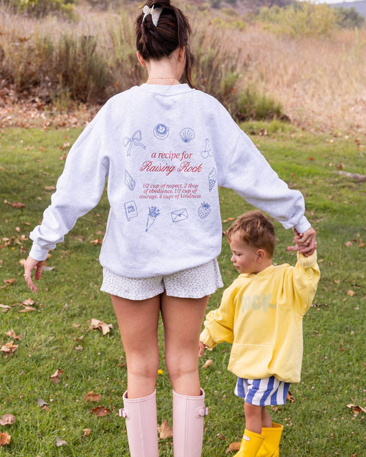 Small Steps Strong Character Sweatshirt - White Heather